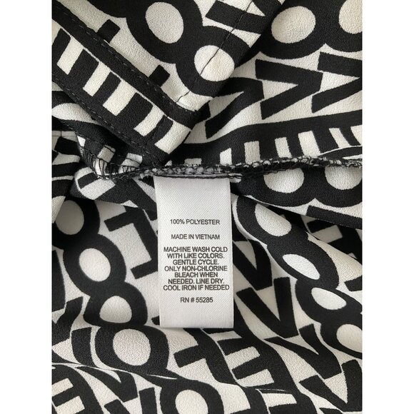 Express The Portofino Button Front Shirt  Black White Love Pattern Size Small - Picture 6 of 7